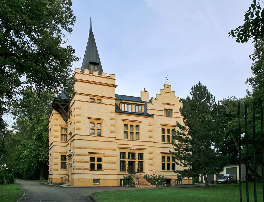 Dnešní pohled – Redlichova vila