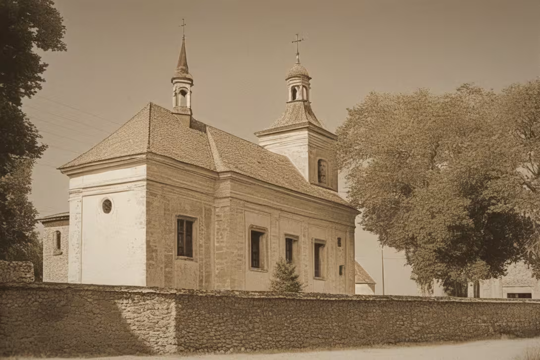 Historická podoba – Kostel Povýšení svatého Kříže (Loukovec)
