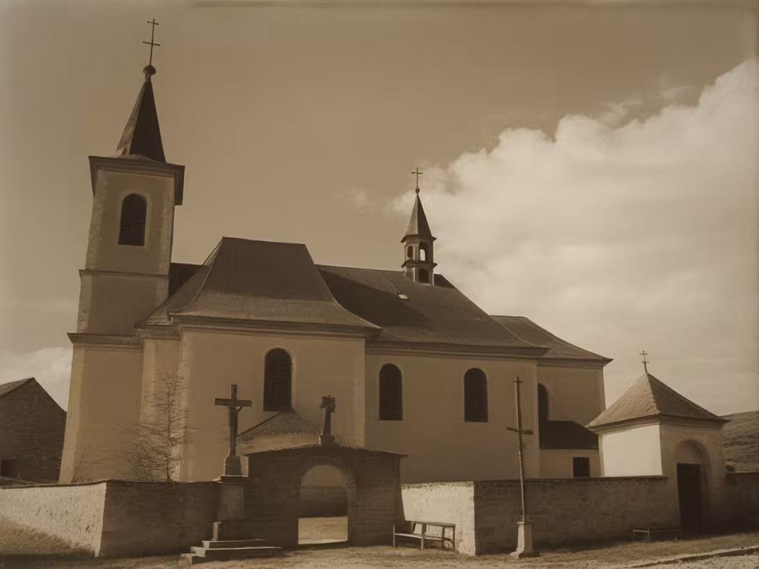 Historická podoba – kostel svatého Petra a Pavla (Nový Hrádek)