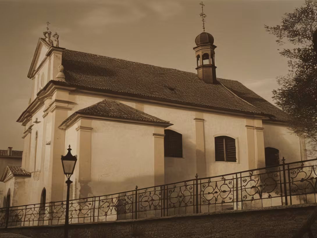 Historisches Erscheinungsbild – Kostel svatého Vojtěcha (Předměstí)