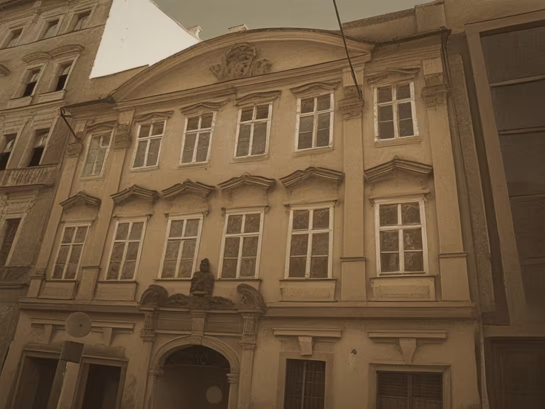 Historisches Erscheinungsbild – MacNevenův palác