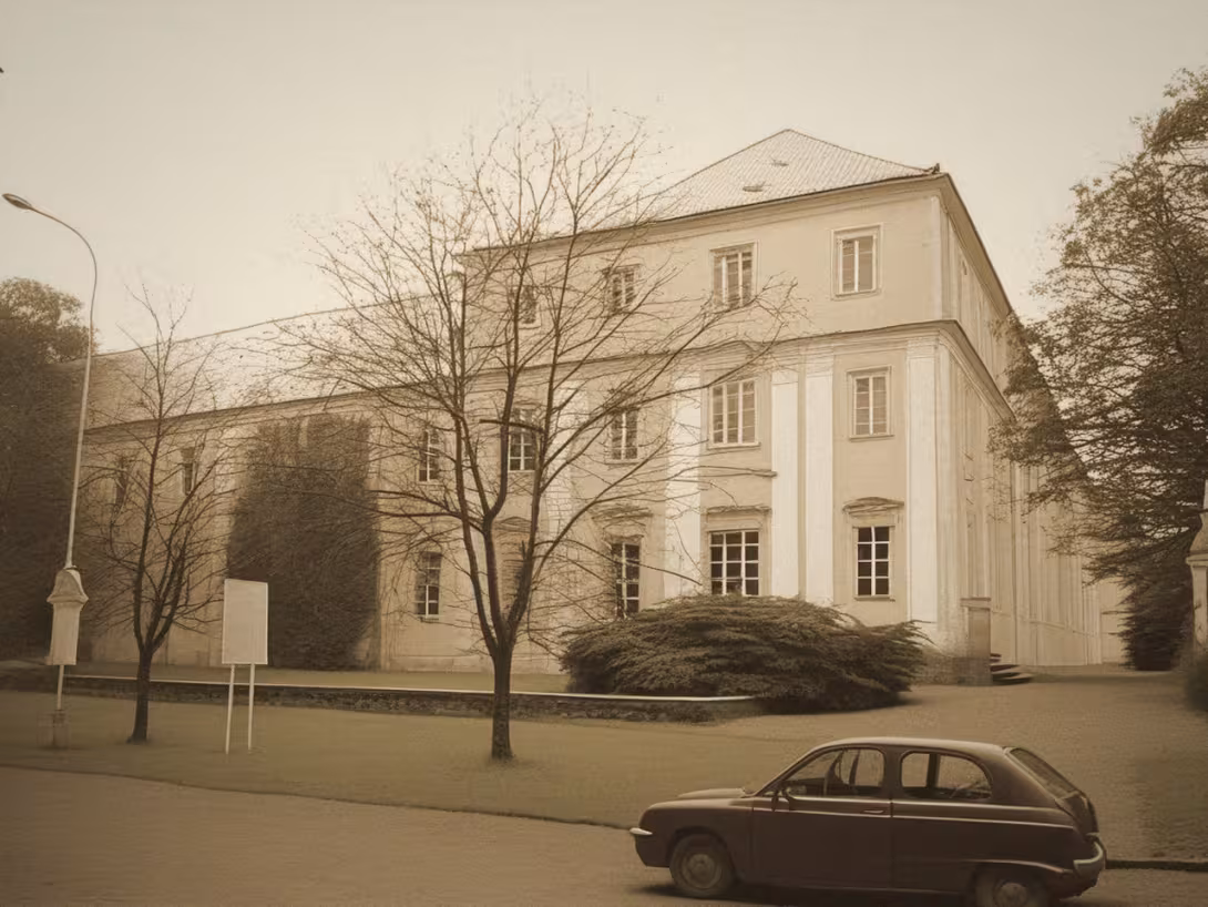 Historická podoba – Piaristická kolej s kostelem Panny Marie Těšitelky