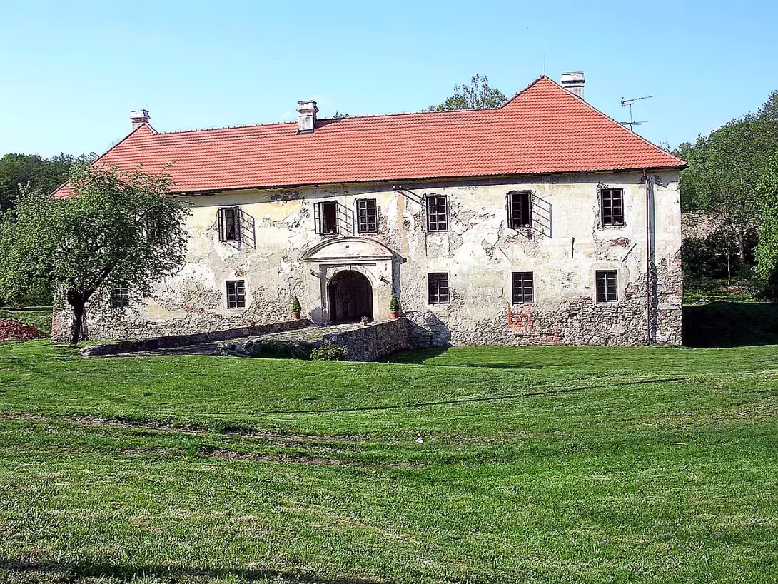 Jemniště