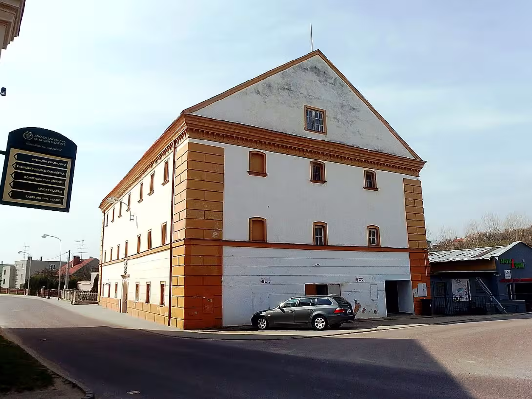 Klášterní mlýn (Znojmo)
