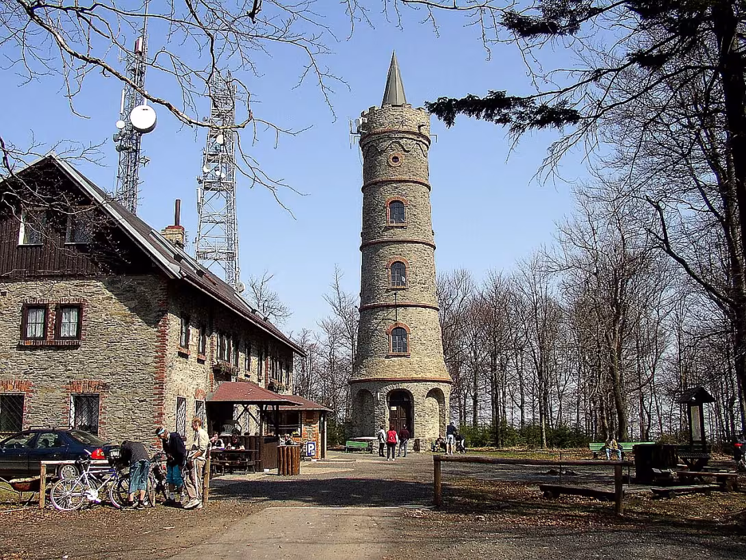 Rozhledna na Jedlové