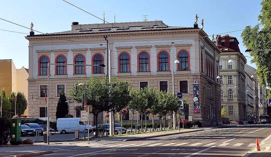 Uměleckoprůmyslové muzeum v Brně