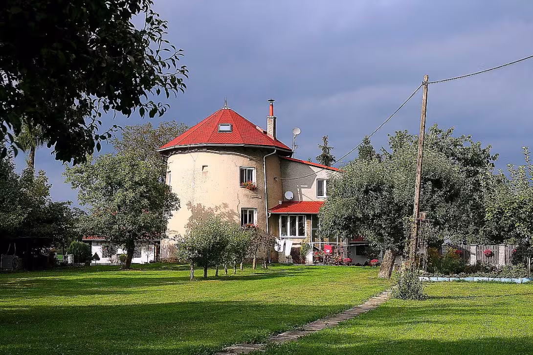 Větrný mlýn ve Studénce