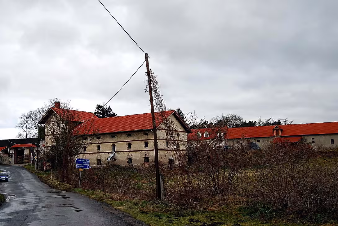 Zahrádka (zámek)