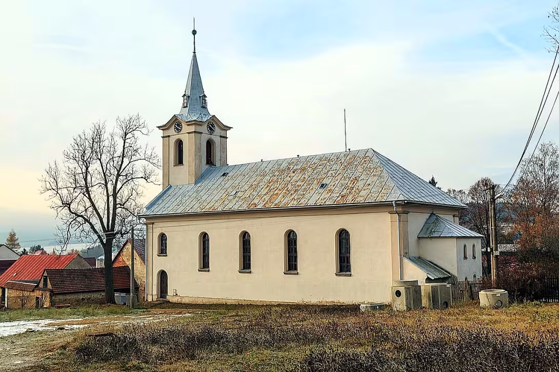 evangelický kostel ve Sněžném