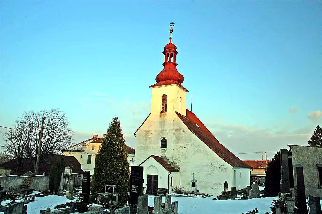 kostel svatých Petra a Pavla (Kojice)