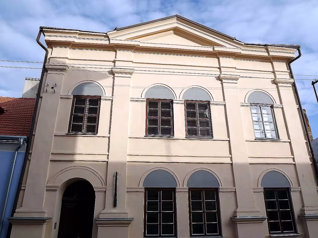 synagoga ve Slavonicích