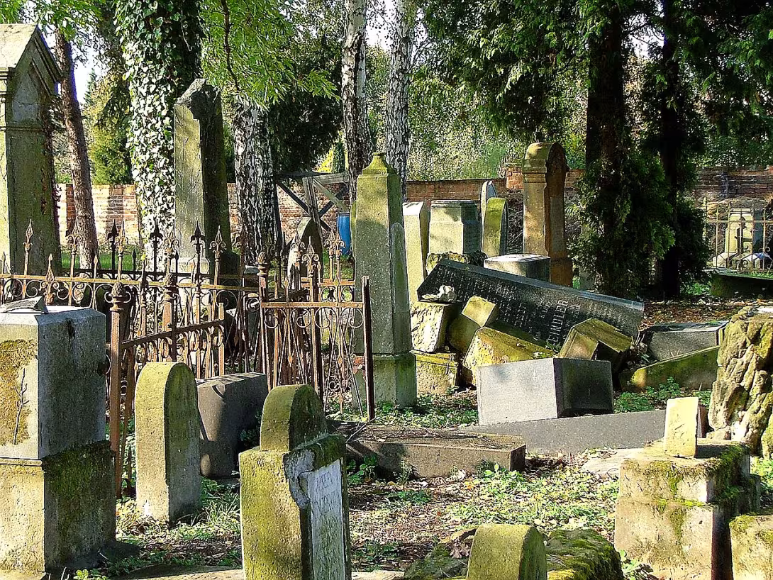 Židovský hřbitov v Hradci Králové