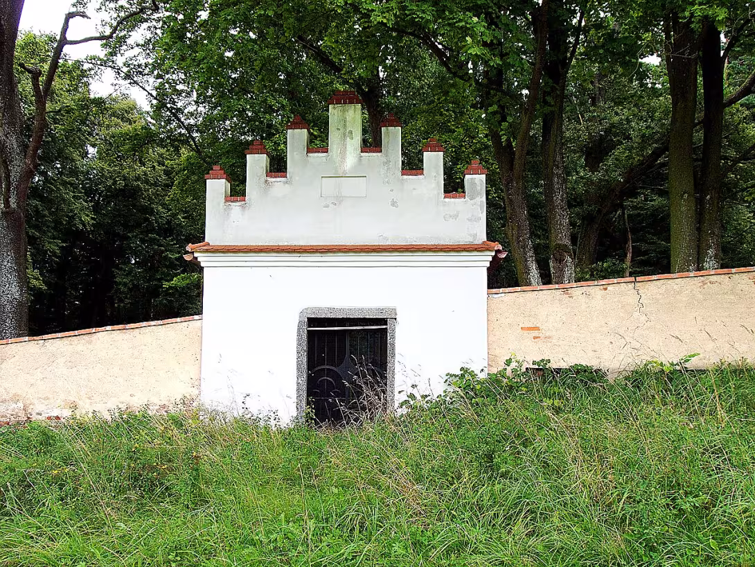 Židovský hřbitov v Neznašově