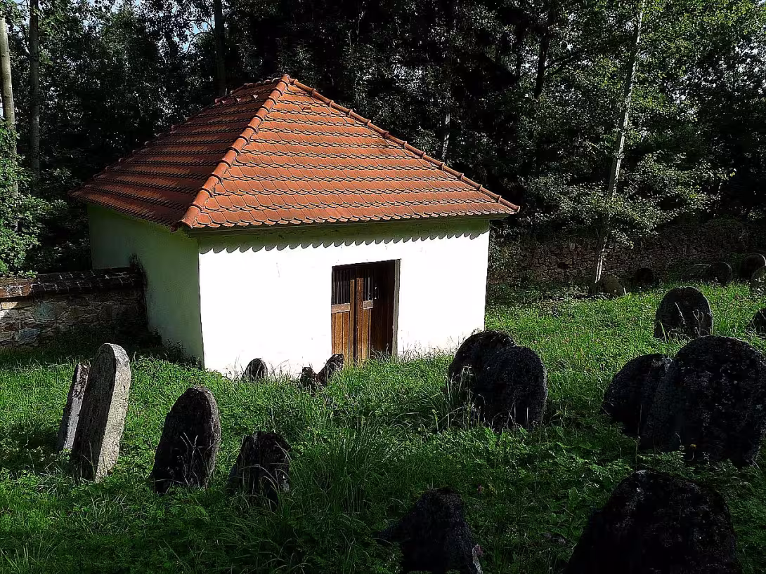 Židovský hřbitov v Čichticích