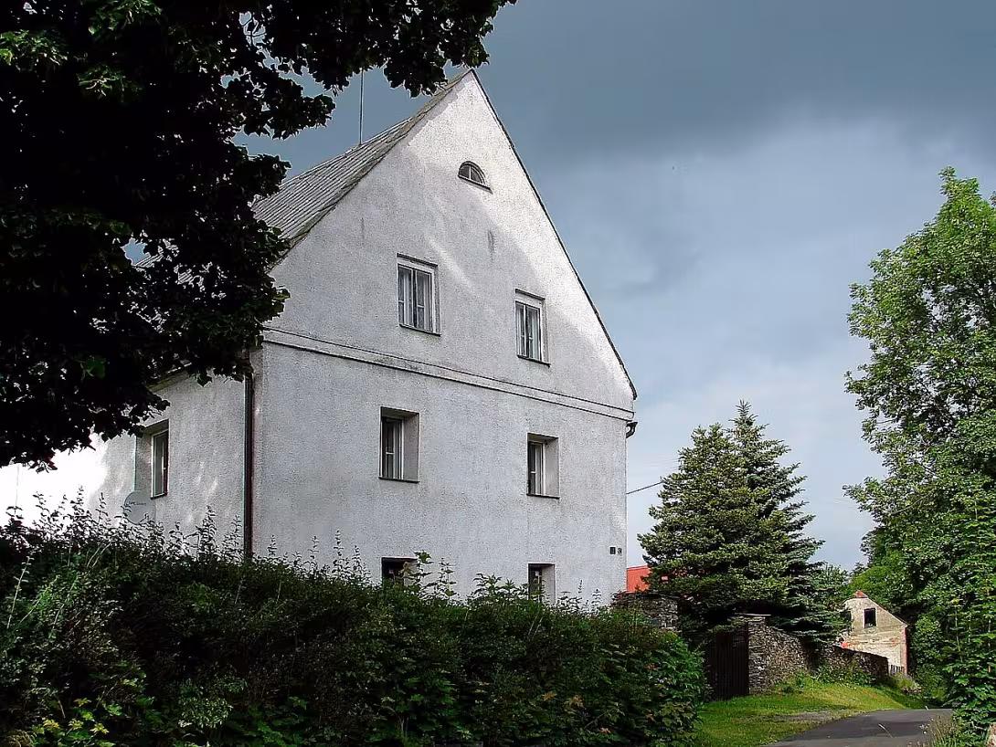 Bývalá fara (Guntramovice)