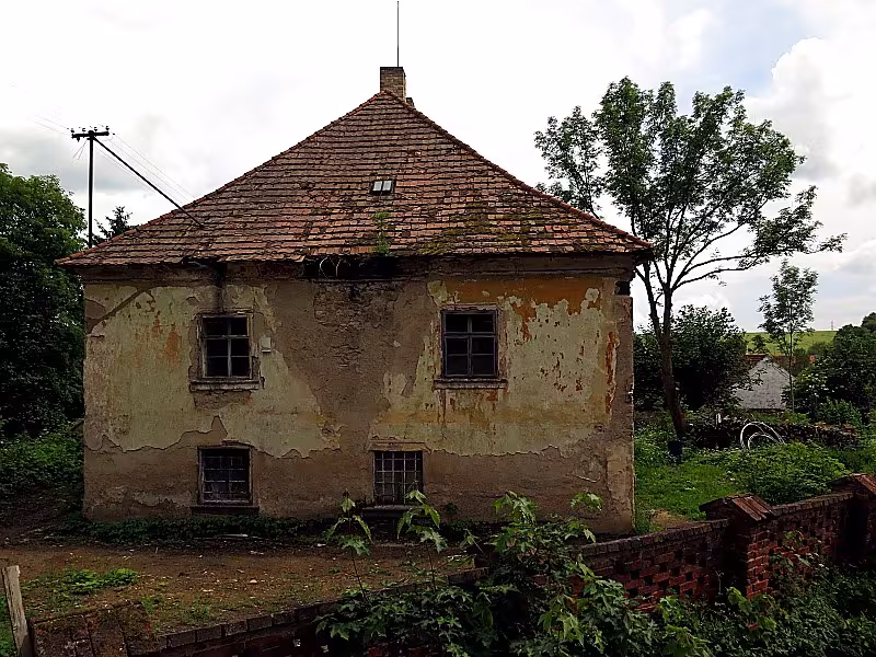 Fara (Hodušín)