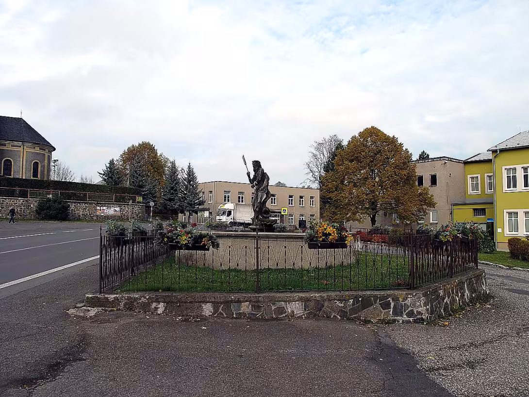 Kašna se sochou Neptuna