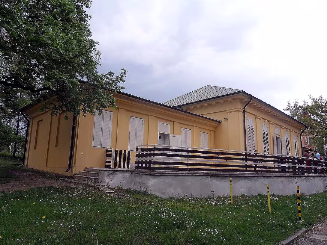 Lázeňský pavilón