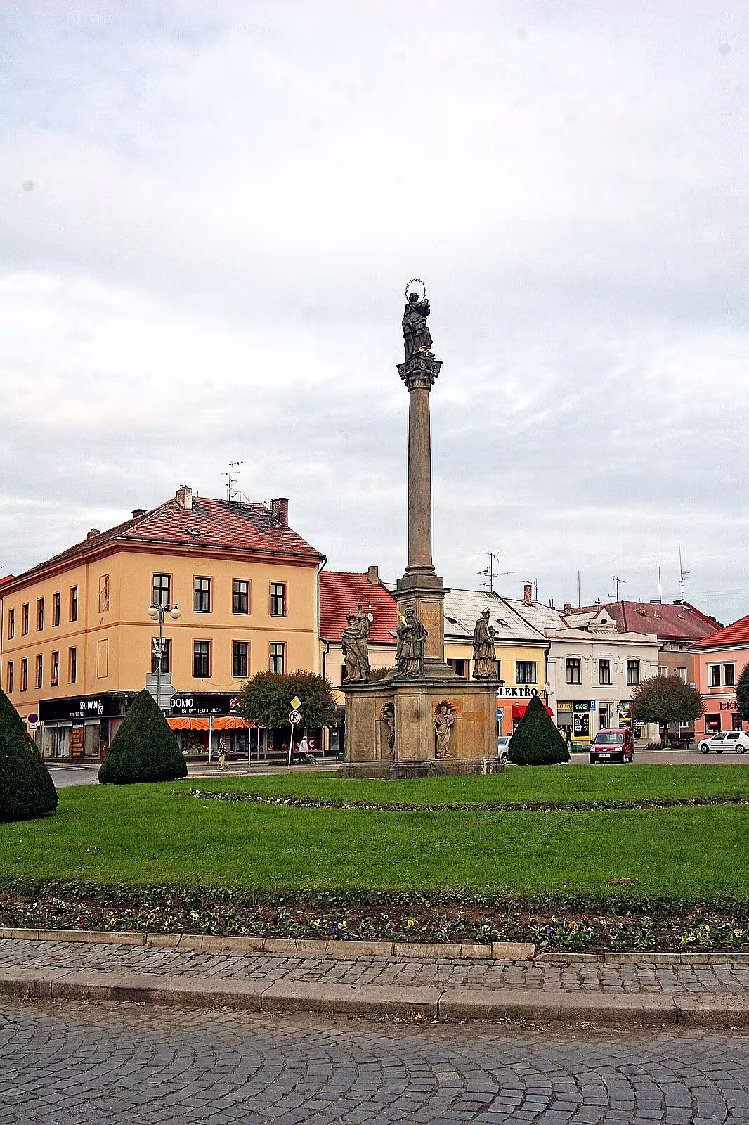 Mariánský sloup (Nový Bydžov)