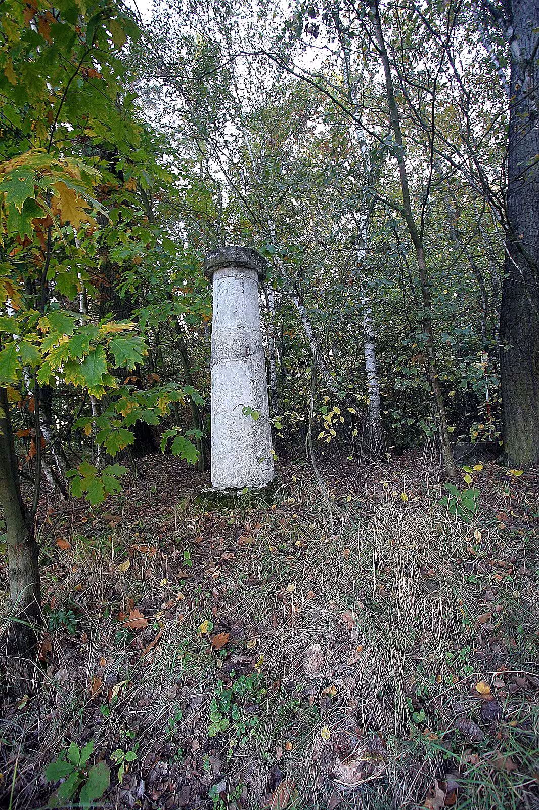 Milník (Řečany nad Labem)