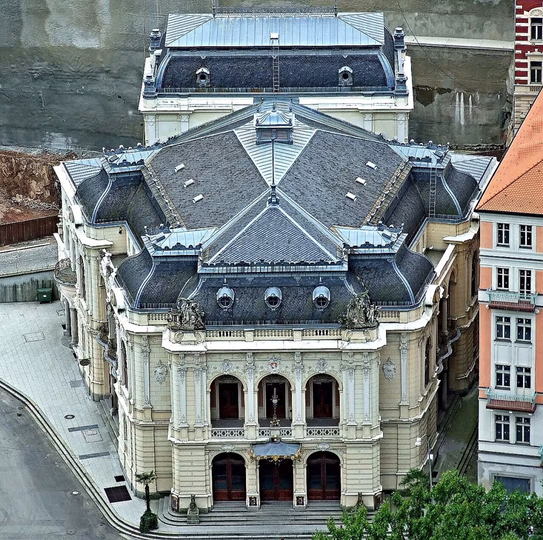 Městské divadlo Karlovy Vary