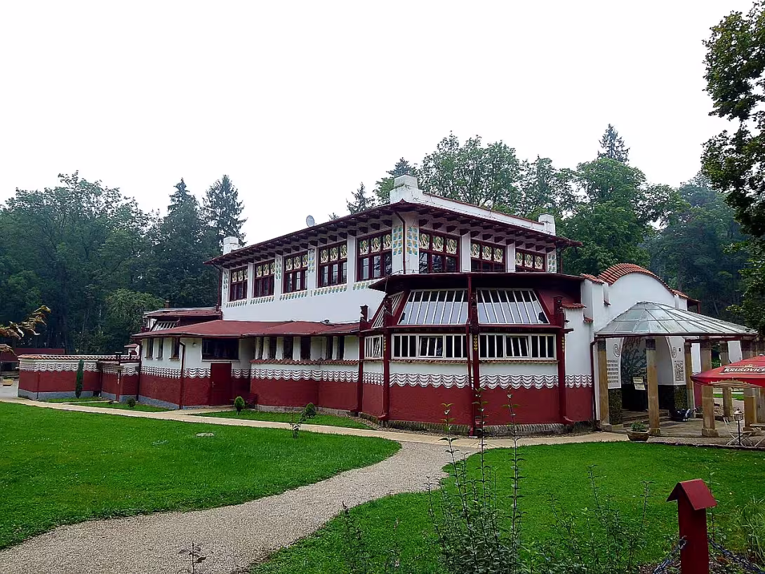 Městské lázně (Mšené-lázně)