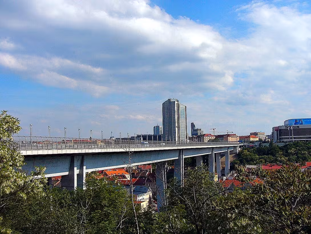 Nuselský most