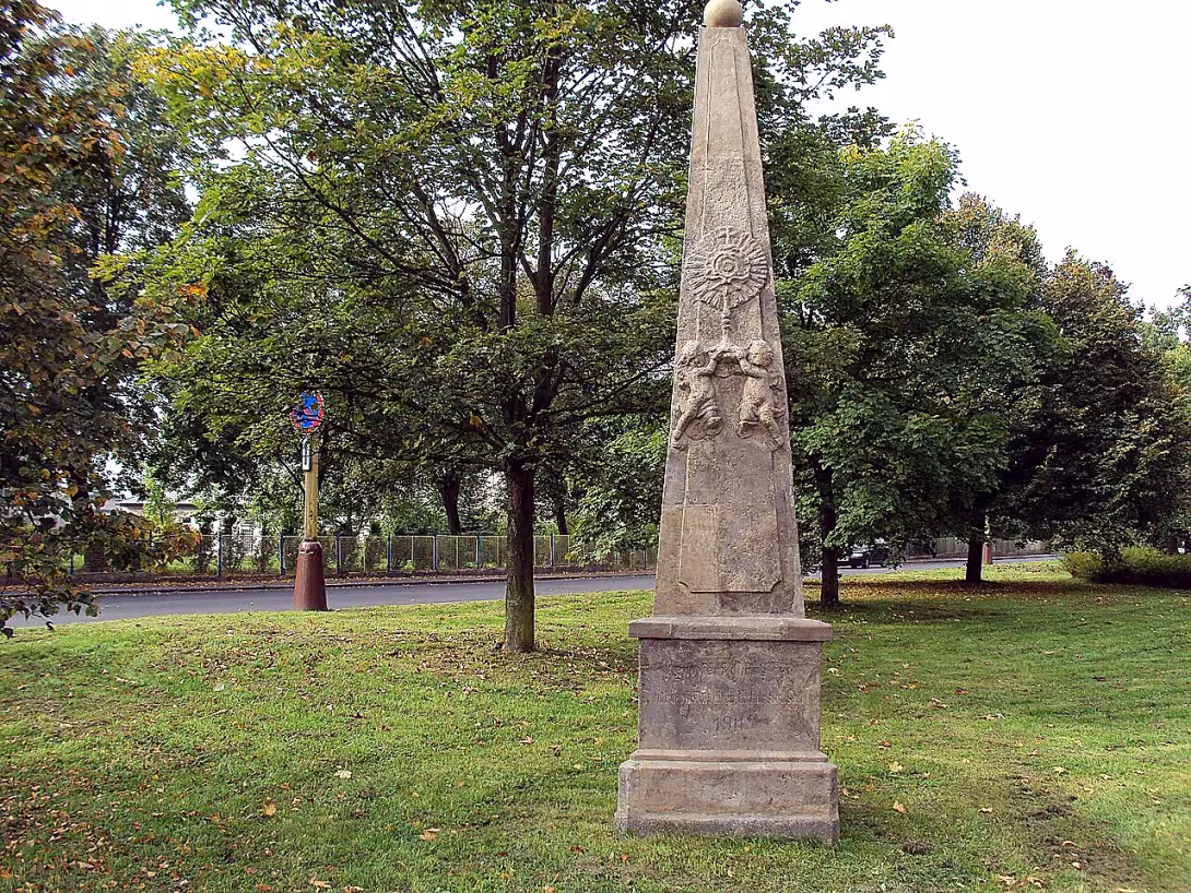 Obelisk – památník nalezení ukradené monstrance