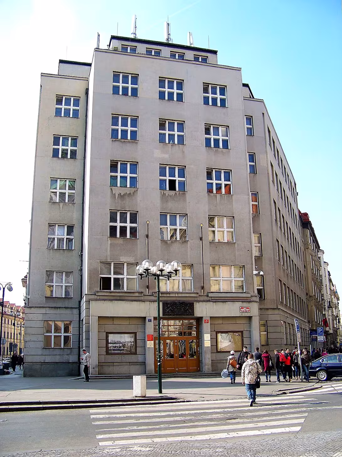Radnice – Andělská kolej