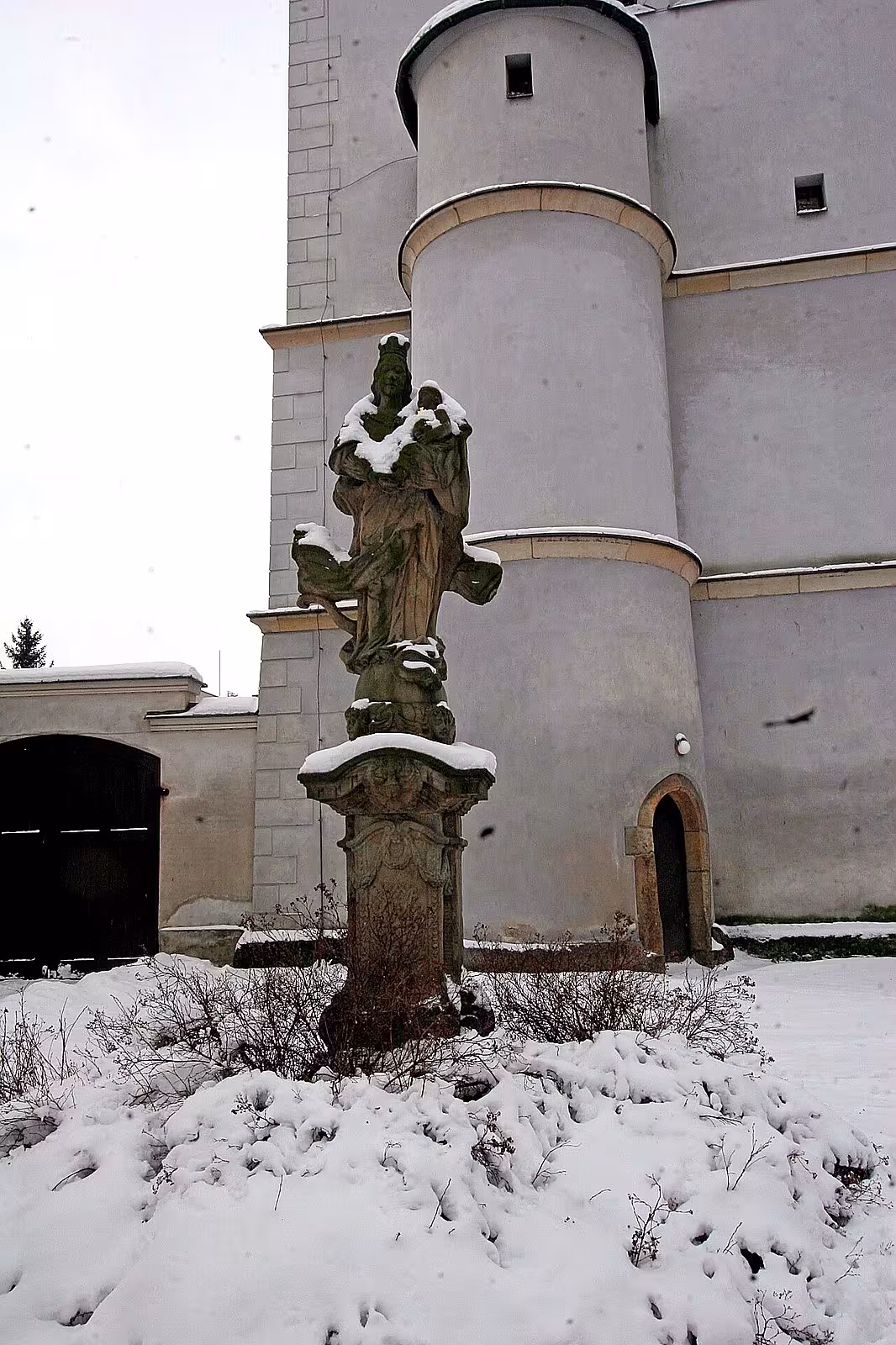 Socha Knířovské madony