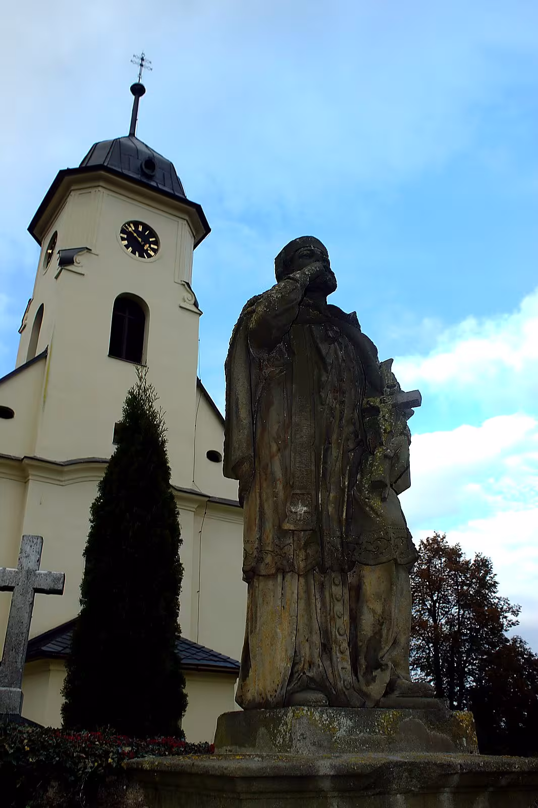 Socha svatého Jana Nepomuckého (Čermná ve Slezsku)