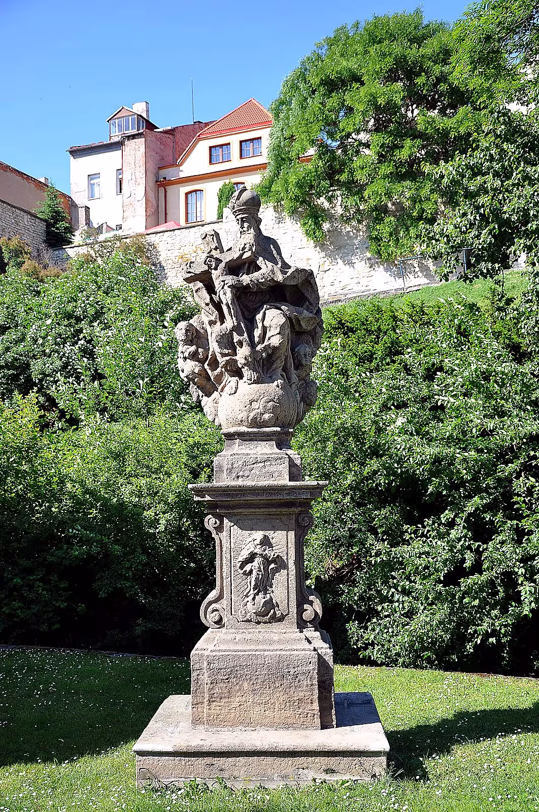 Sousoší Nejsvětější Trojice (Chrudim)