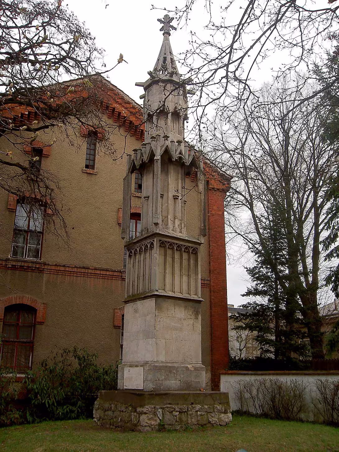 Zderadův sloup