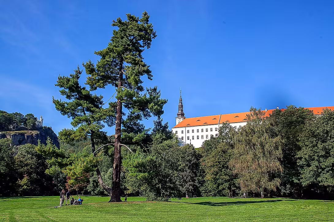 archeologická lokalita zaniklého středověkého města Děčína
