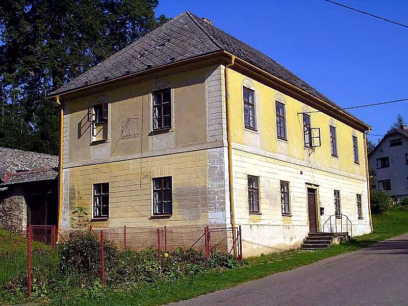 fara ve Výprachticích