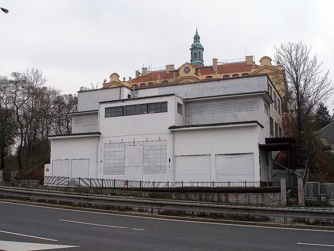 měnírna Rokoska