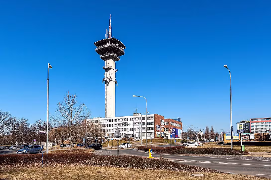 telekomunikační budova Pardubice