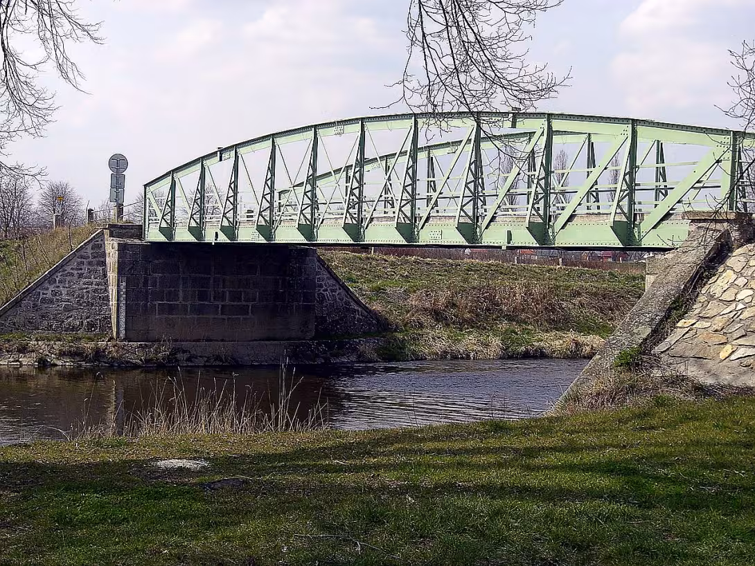 železný most přes Blanici v Putimi