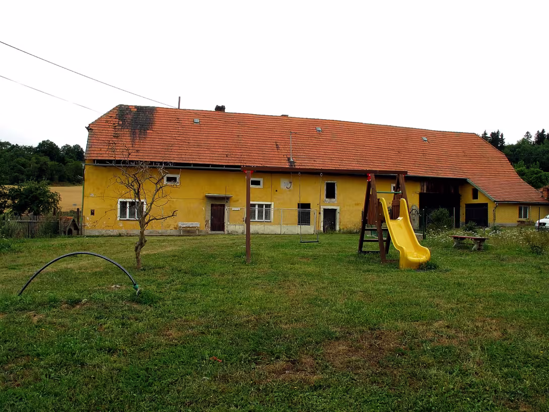 Rovinné neopevněné sídliště Dvůr Osojno