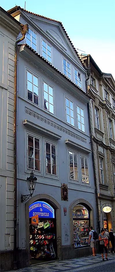 Dům U Červeného orla (Celetná)
