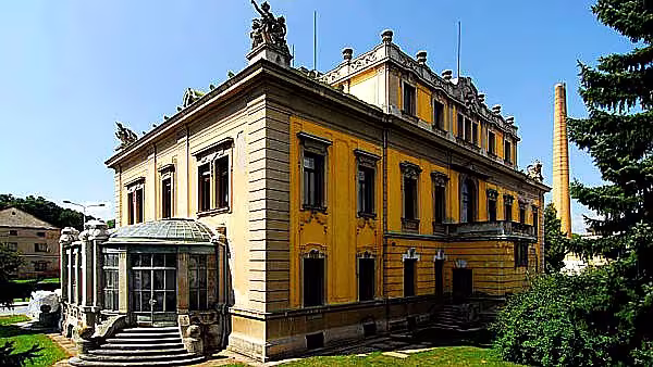 Ettrichova vila