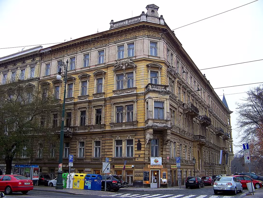 Jechentalovy domy, Malostranské nábř. 558/1