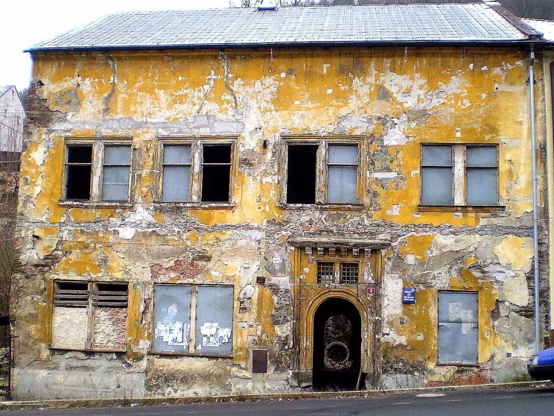 Náměstí Republiky čp. 8