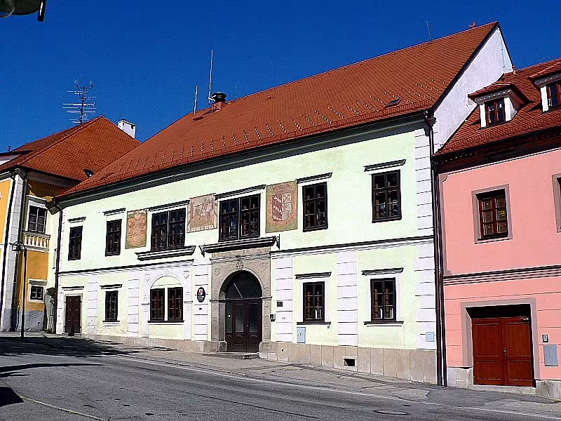 Radnice v Benešově nad Černou