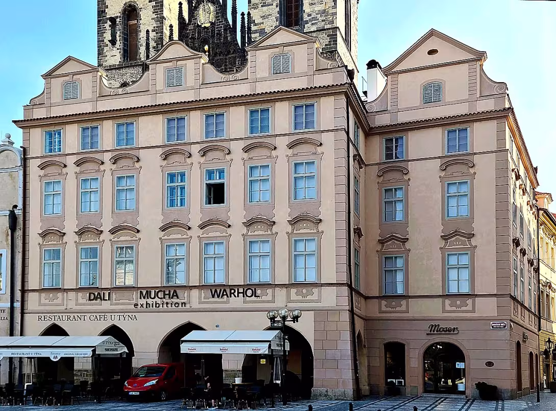 Trčkovský dům
