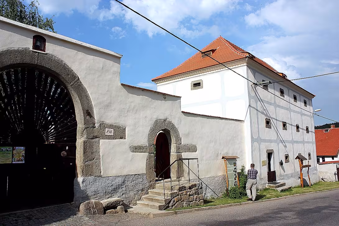 Usedlost čp. 10 (Drážkov)