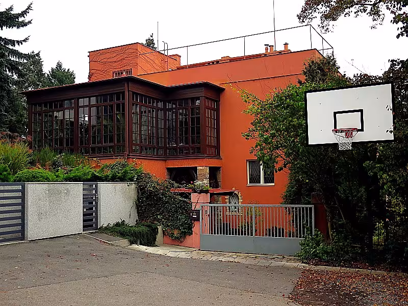 Vila Skalní 17