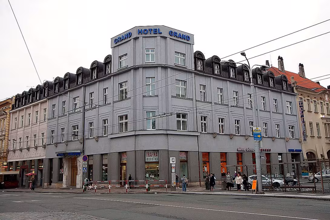 hotely Grand a Labská