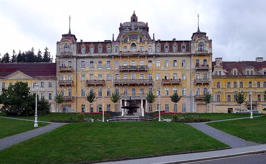 lázeňský dům Weimar / Kavkaz