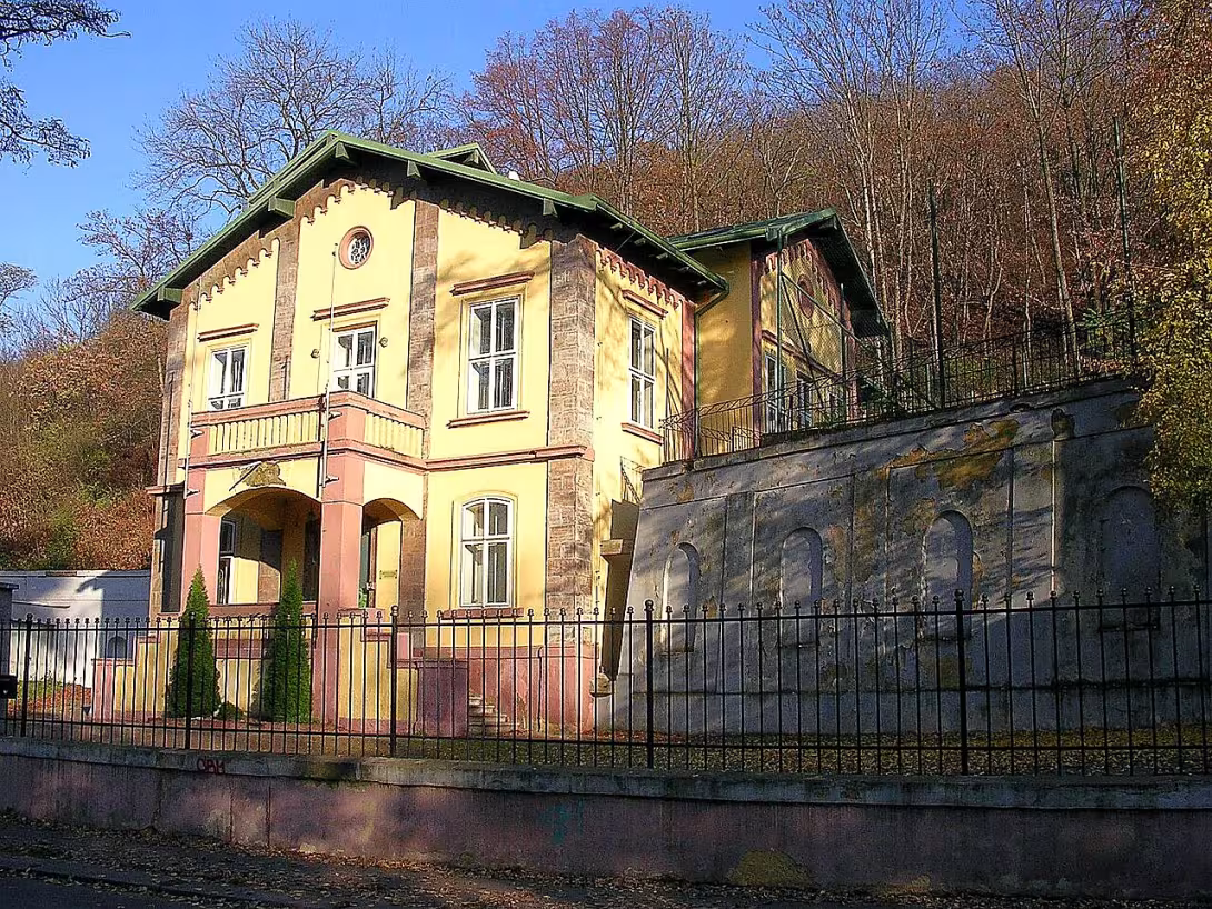 Ředitelská vila Podolské cementárny
